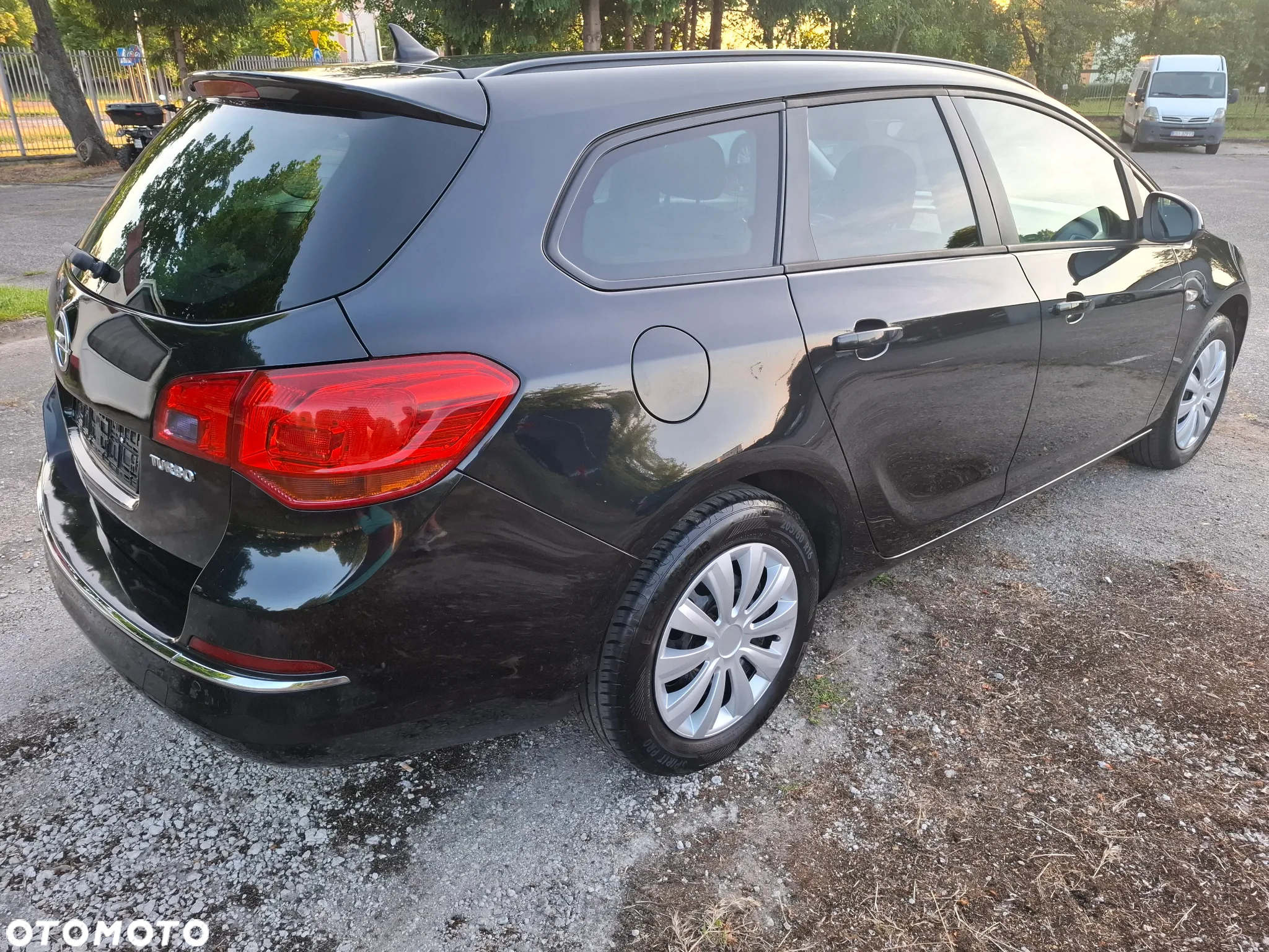 Opel Astra IV 1.4 T Active - 4