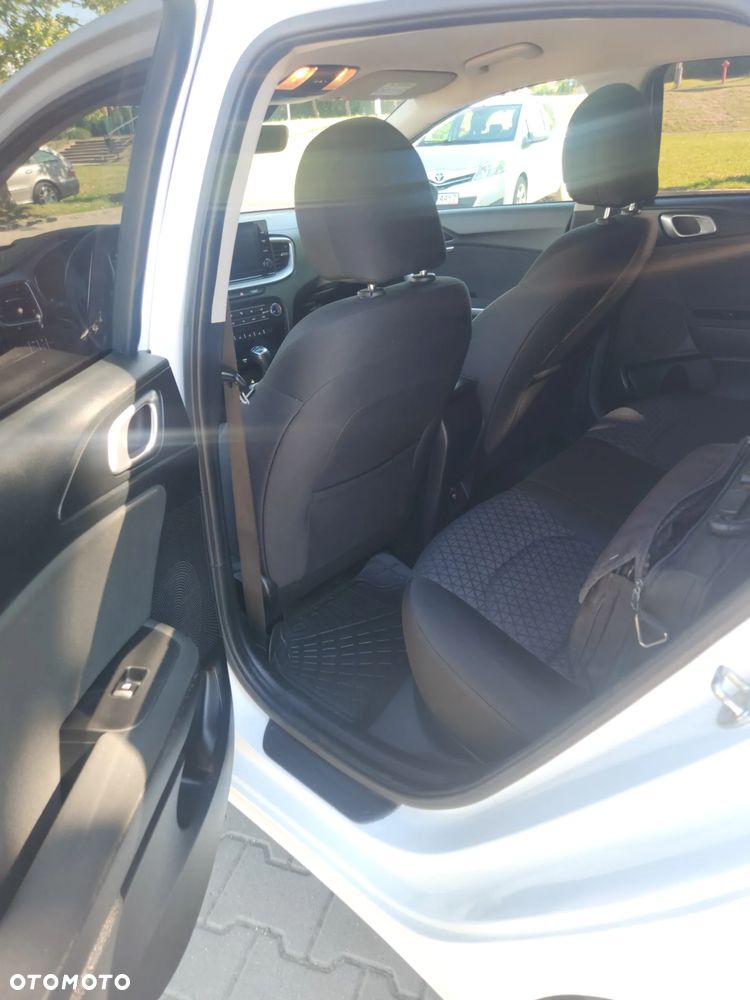 Kia Ceed - 18