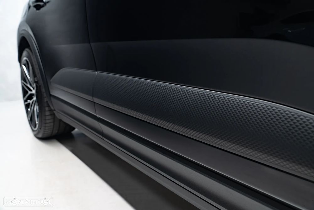 Porsche Macan Electric 4 - 10