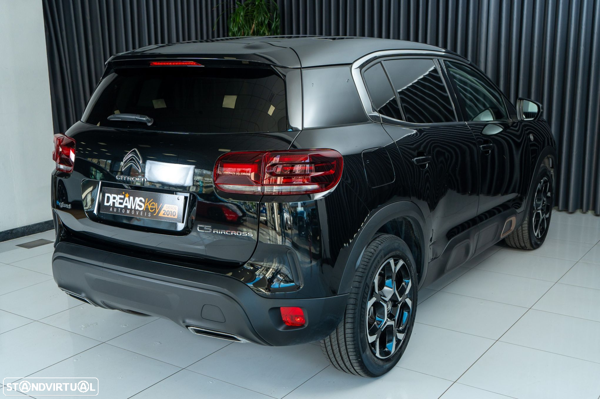 Citroën C5 Aircross 1.6 Hybrid C-Series e-EAT8 - 4