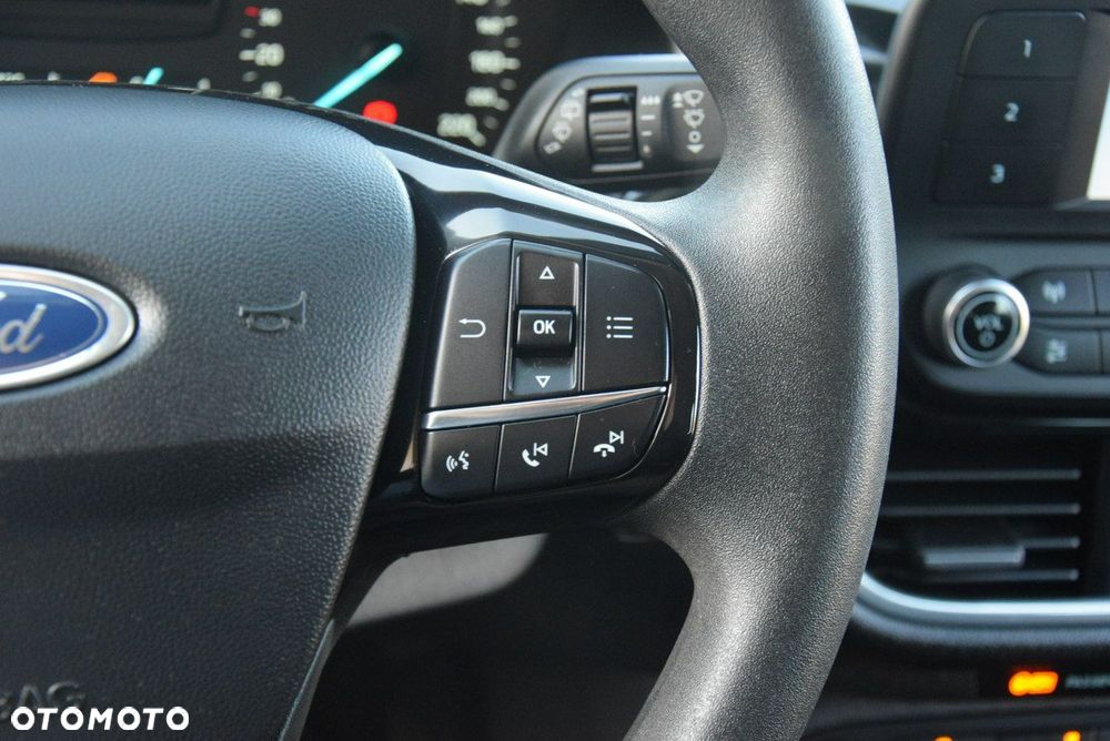 Ford Fiesta 1.1 S&S TREND - 37