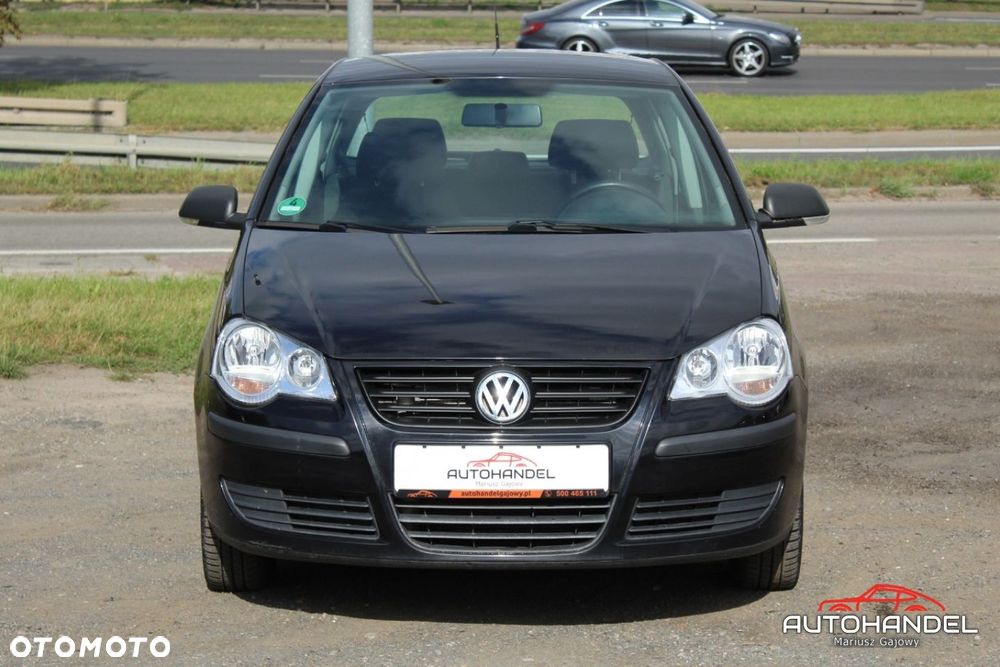 Volkswagen Polo - 2