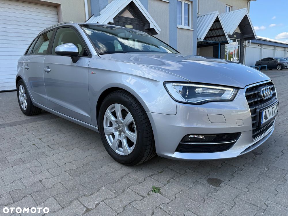 Audi A3 Sportback 2.0 TDI Attraction - 5
