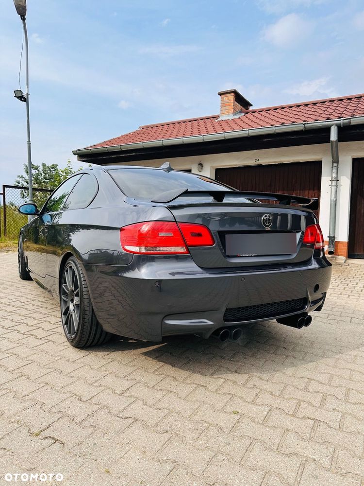 BMW Seria 3 330i xDrive - 21