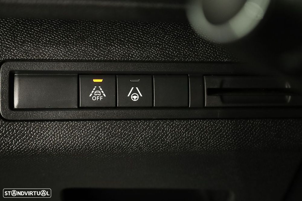 Peugeot 3008 1.2 PureTech GT EAT8 - 18