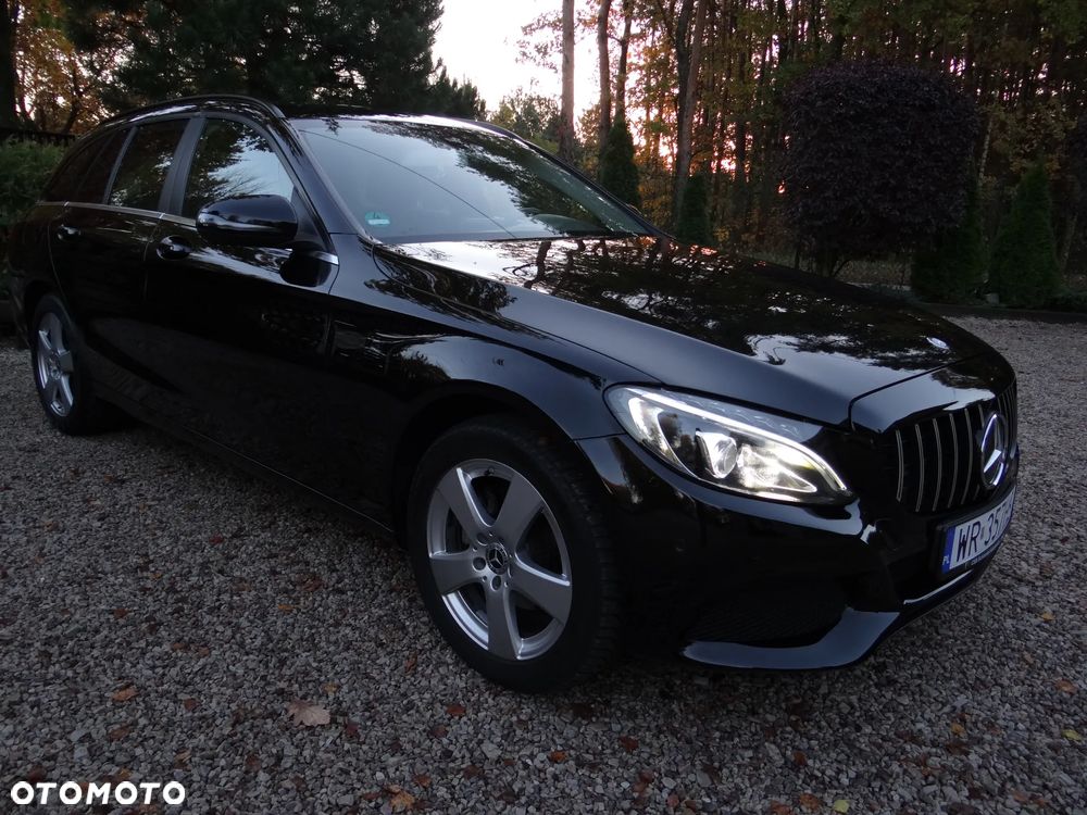 Mercedes-Benz Klasa C 200 (BlueTEC) d T 7G-TRONIC Exclusive - 3
