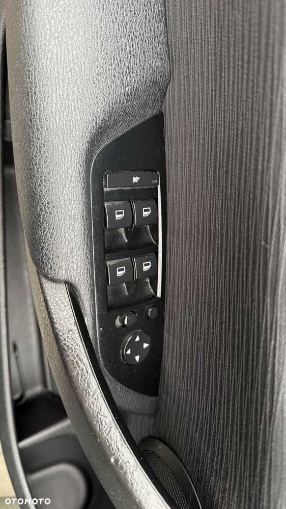 BMW X1 sDrive18d - 21