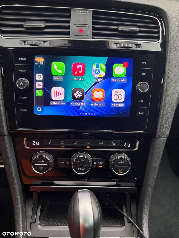 Volkswagen Golf 1.5 TSI BMT Evo IQ Drive DSG - 24