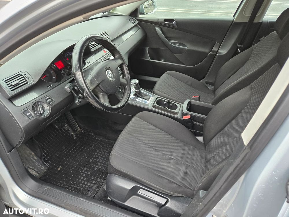 Volkswagen Passat 2.0 TDI DSG Comfortline - 7