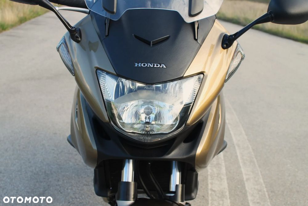 Honda NT - 3