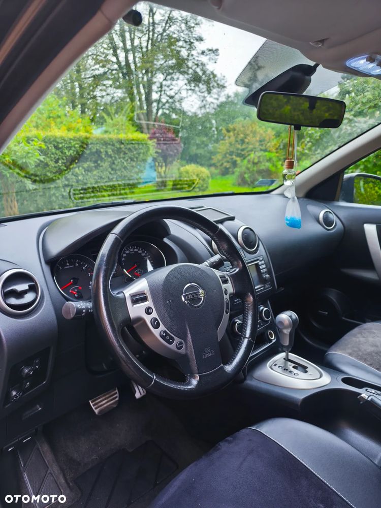 Nissan Qashqai - 8