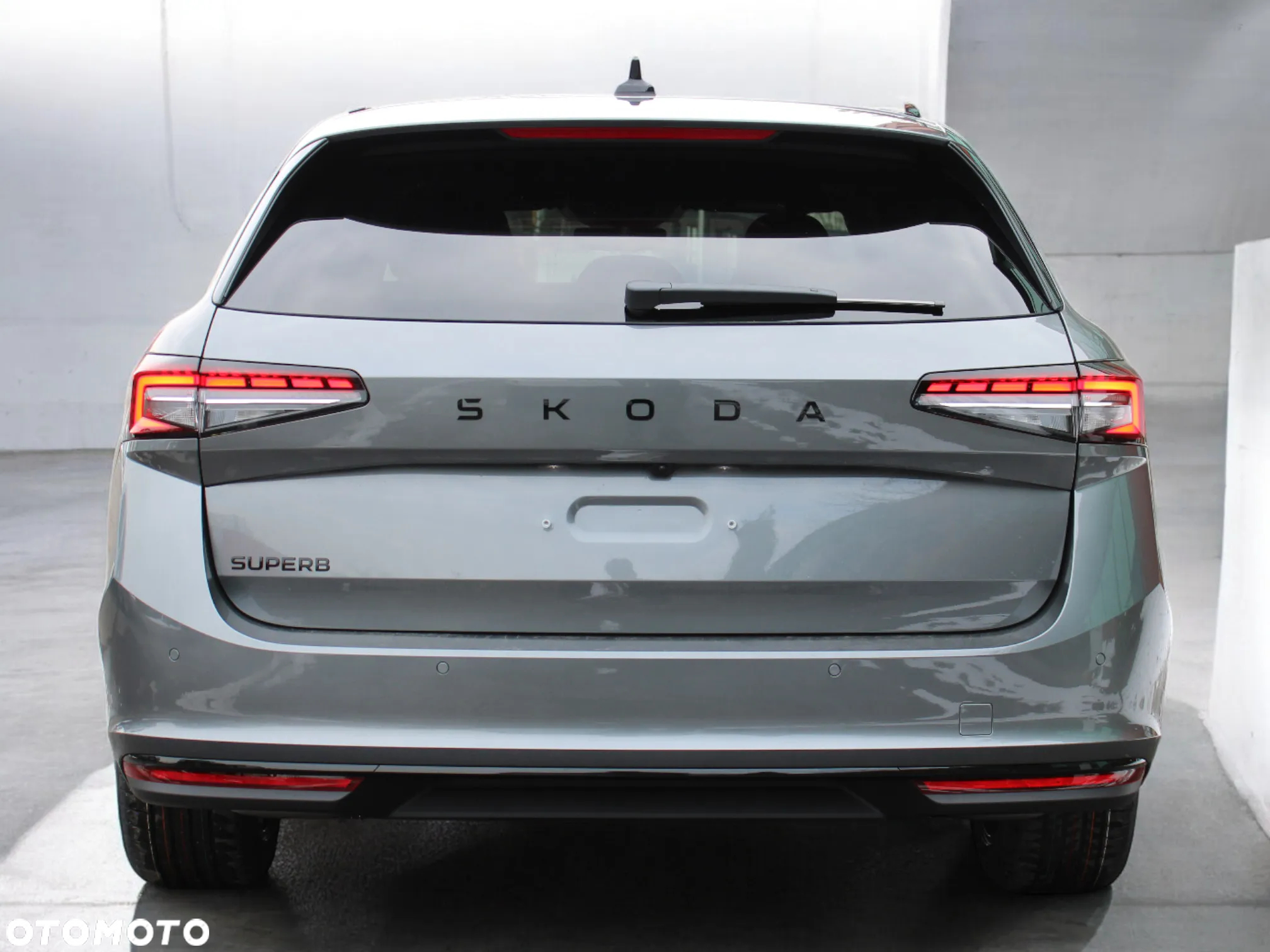Skoda Superb 2.0 TSI Sportline DSG - 10
