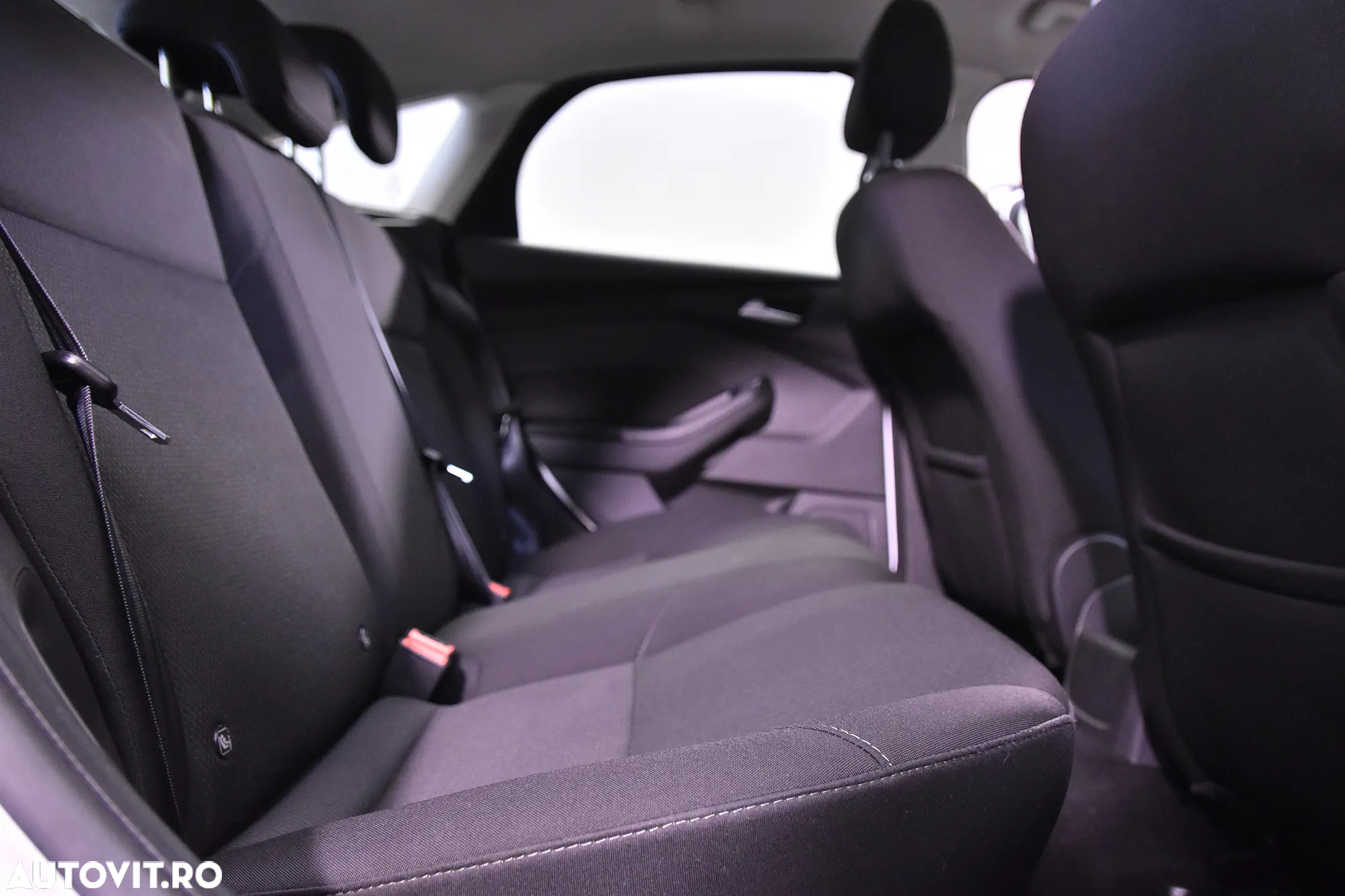 Ford Focus - 12