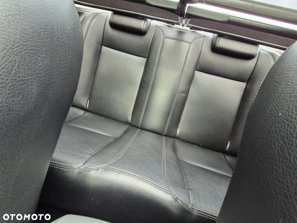 Ford Focus Coupe-Cabriolet 2.0 TDCi DPF Black Magic - 9
