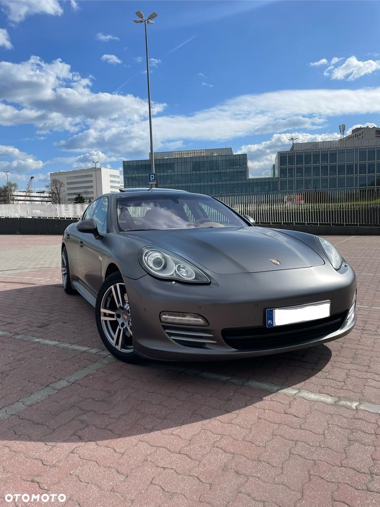 Porsche Panamera 4S PDK - 2