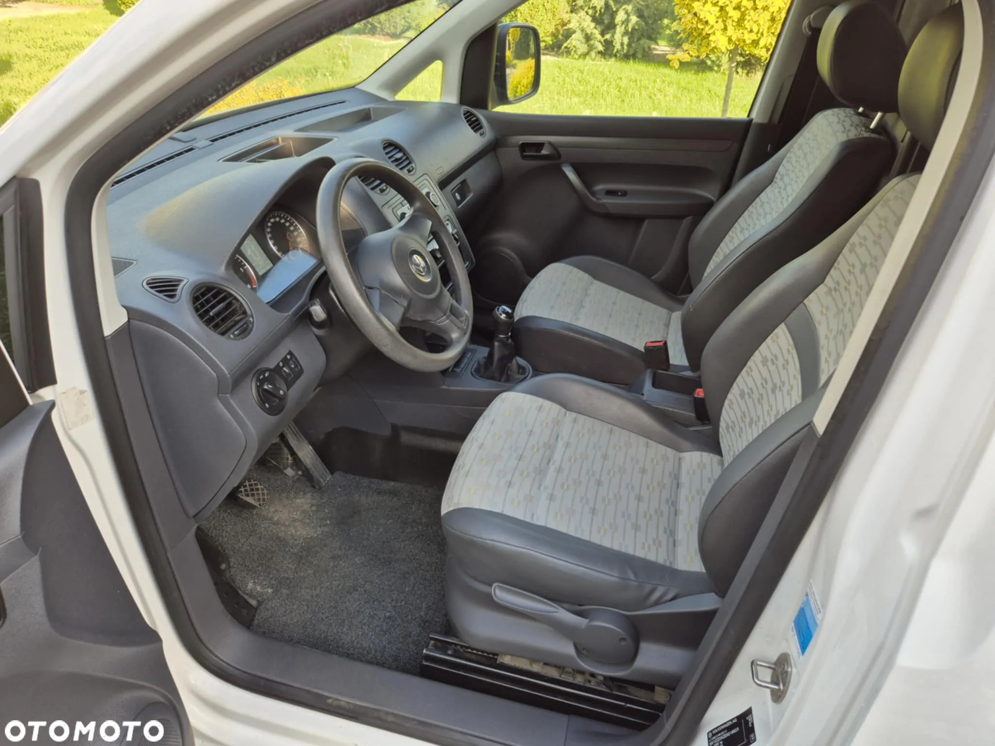 Volkswagen Caddy Maxi - 7