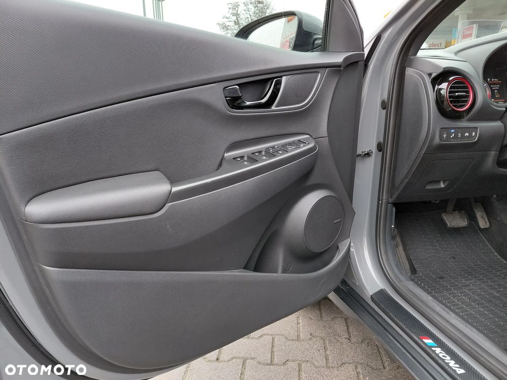 Hyundai Kona 1.6 T-GDI Premium 4WD DCT - 10