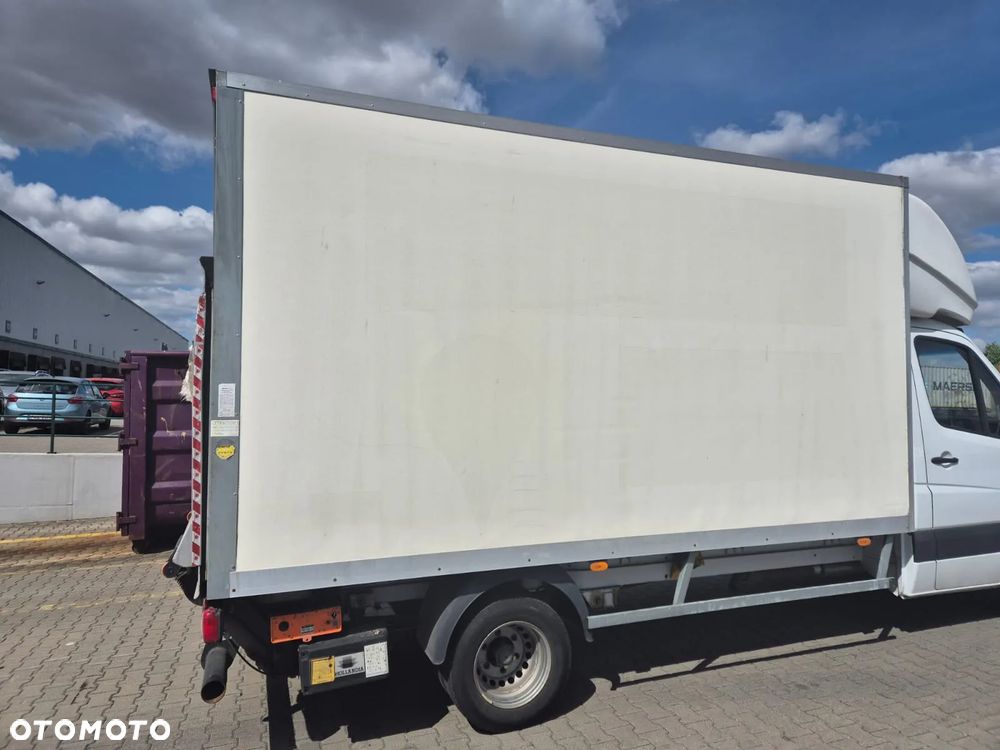 Mercedes-Benz Sprinter - 3