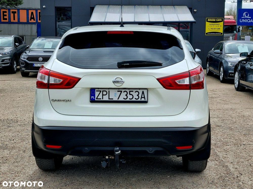 Nissan Qashqai 1.2 DIG-T Tekna - 6