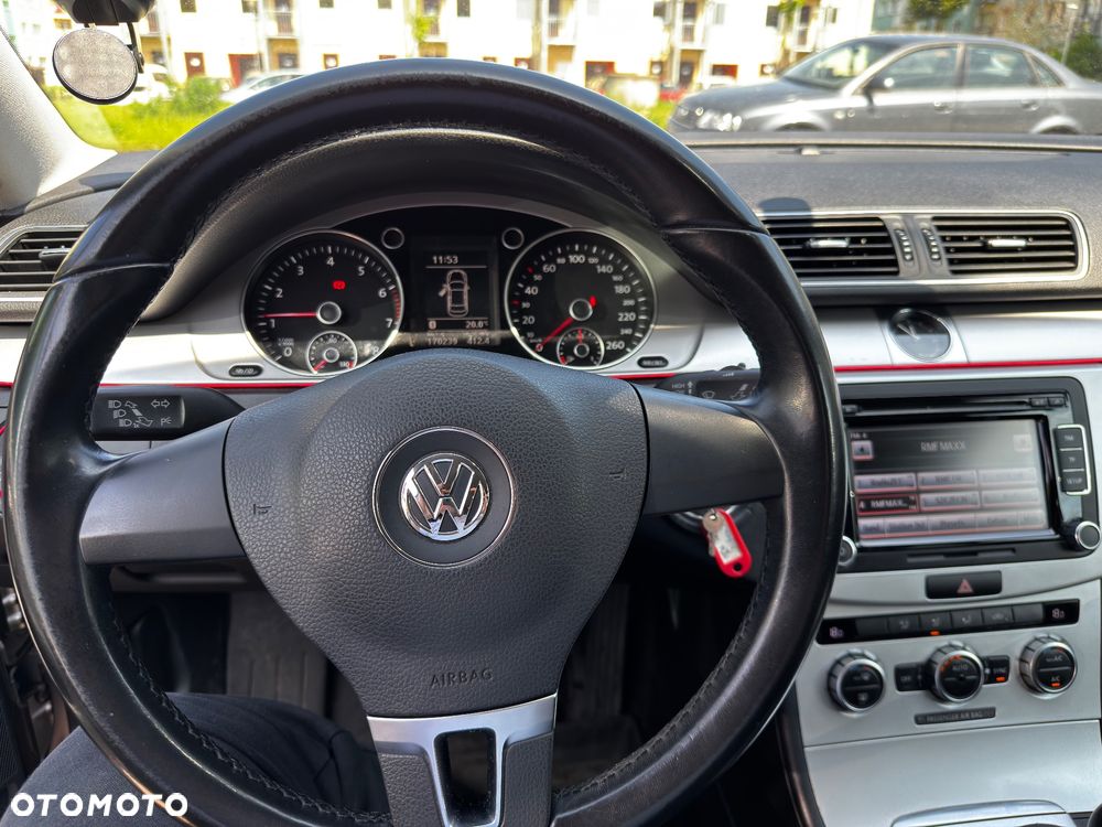 Volkswagen Passat 1.4 TSI Trendline - 4