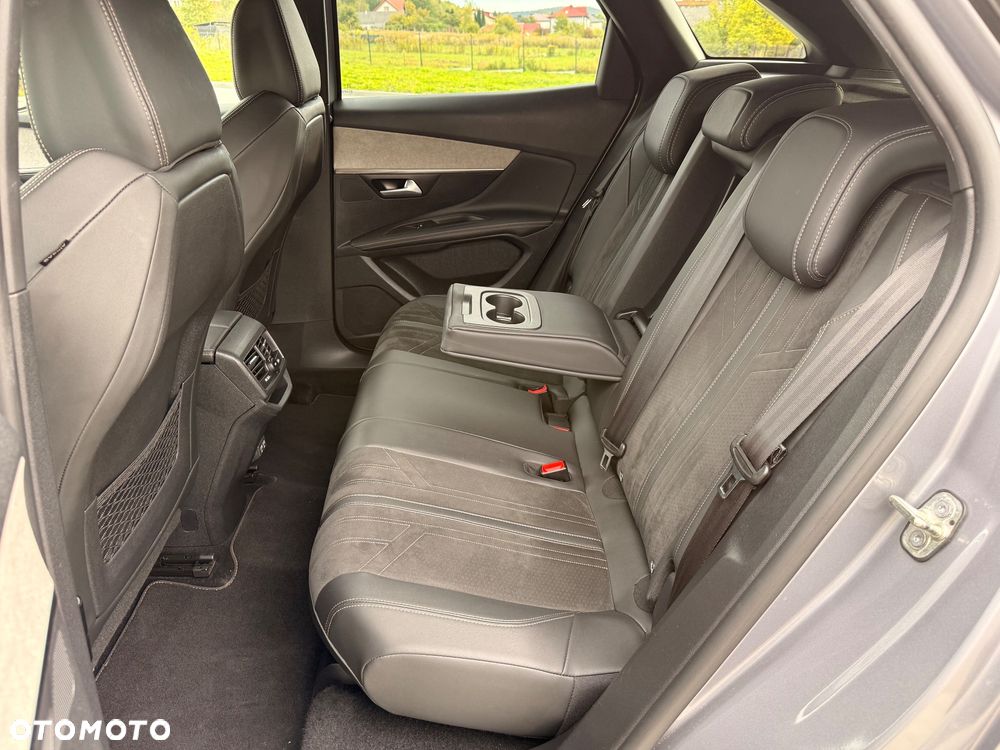 Peugeot 3008 1.6 PureTech GT S&S EAT8 - 28