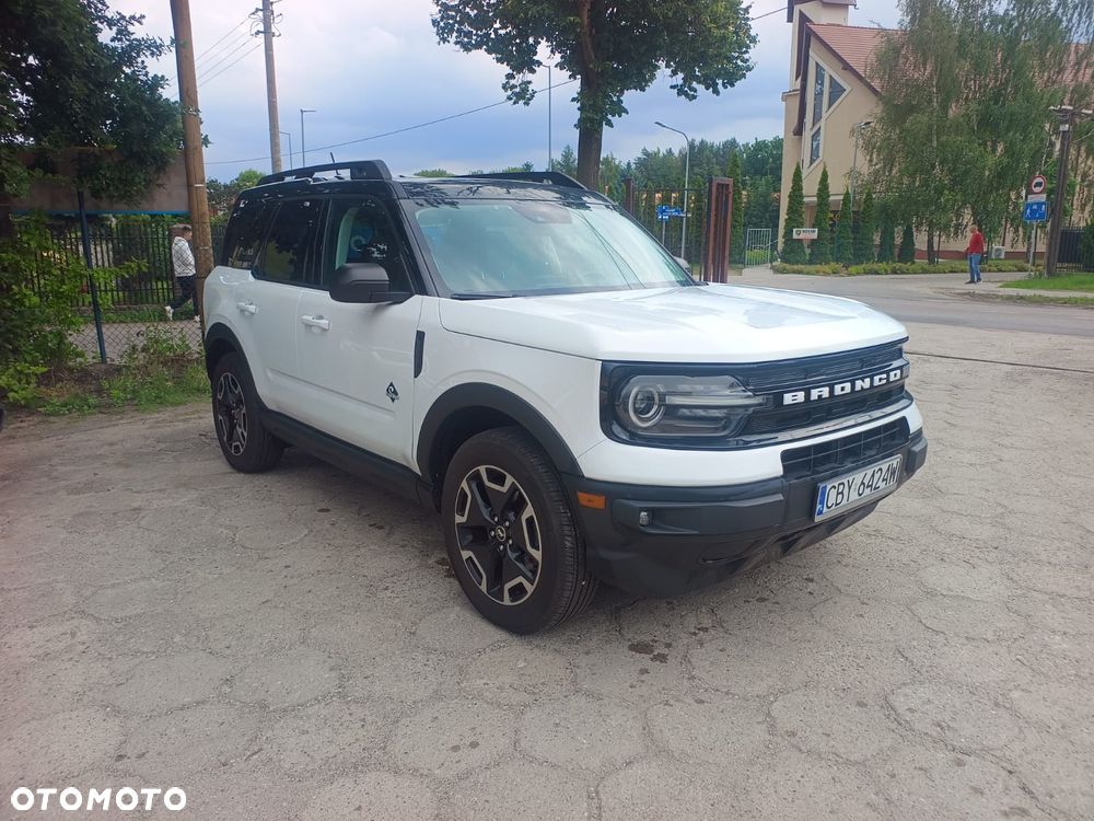 Ford Bronco - 15