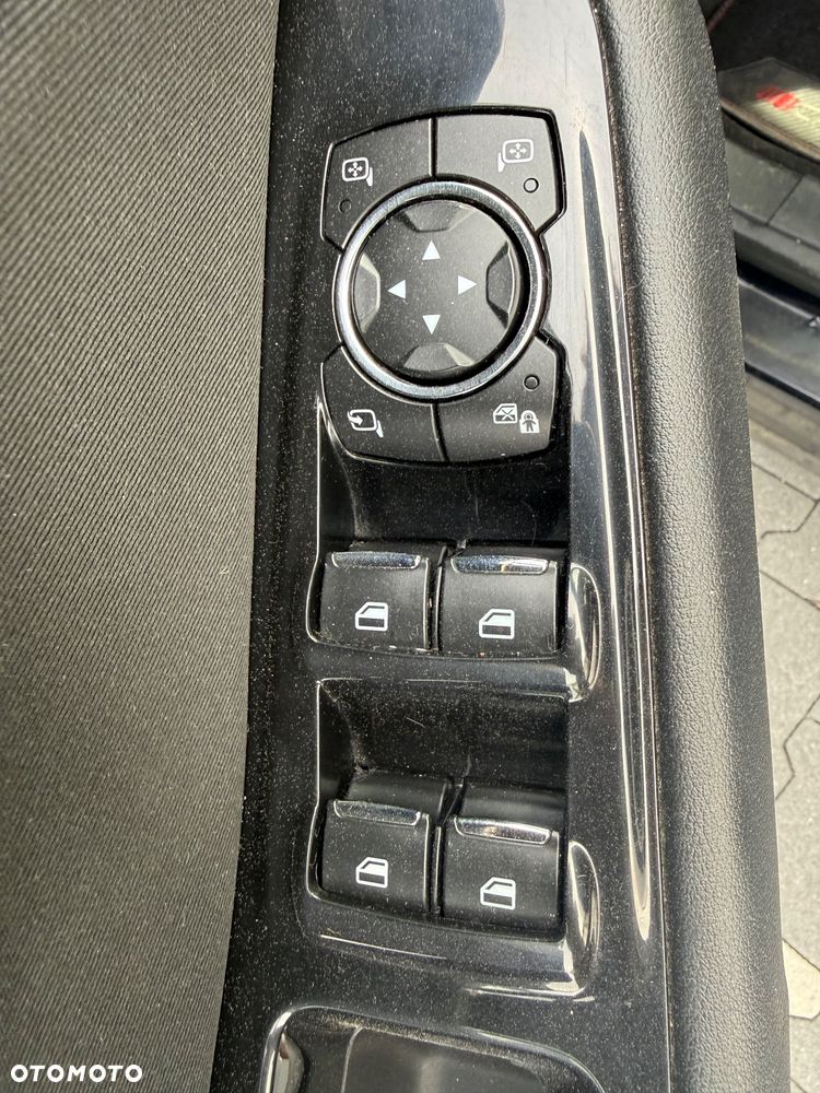 Ford S-Max 2.0 TDCi Bi-Turbo Titanium PowerShift - 18