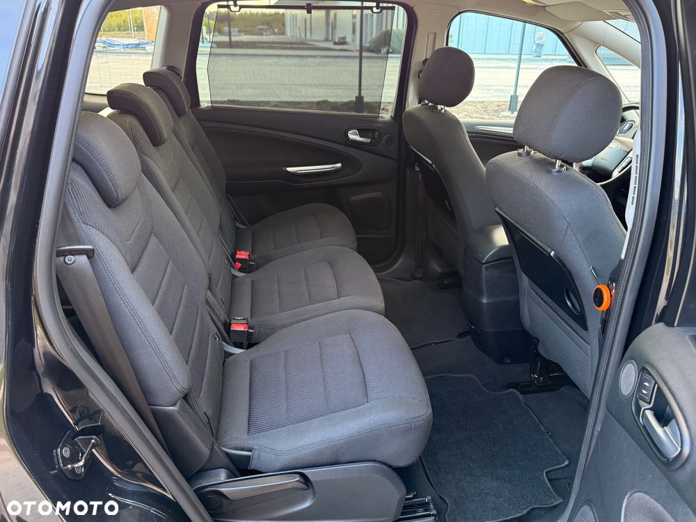 Ford S-Max 2.0 T Titanium - 26