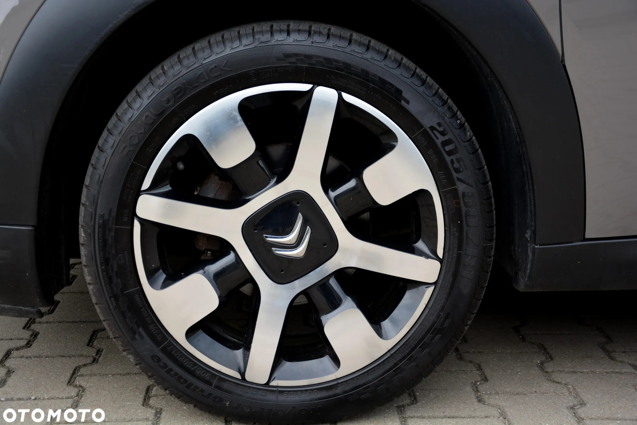 Citroën C4 Cactus e-HDi 92 ETG6 Stop&Start Shine - 28