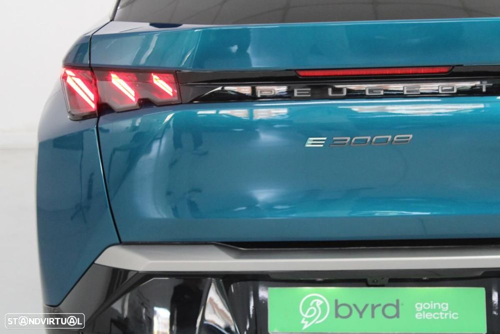 Peugeot E-3008 73 kWh GT - 7
