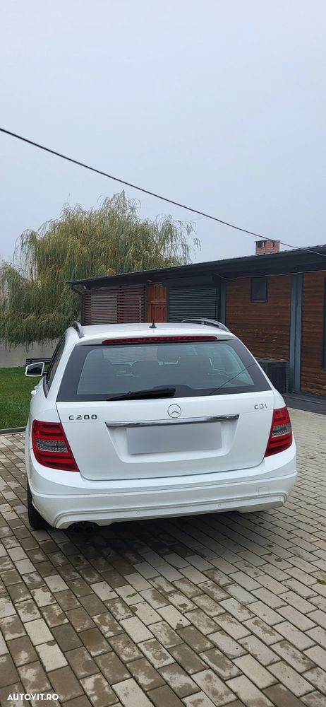 Mercedes-Benz C - 4