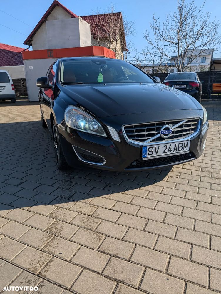 Volvo S60 D3 Start-Stop Momentum - 3
