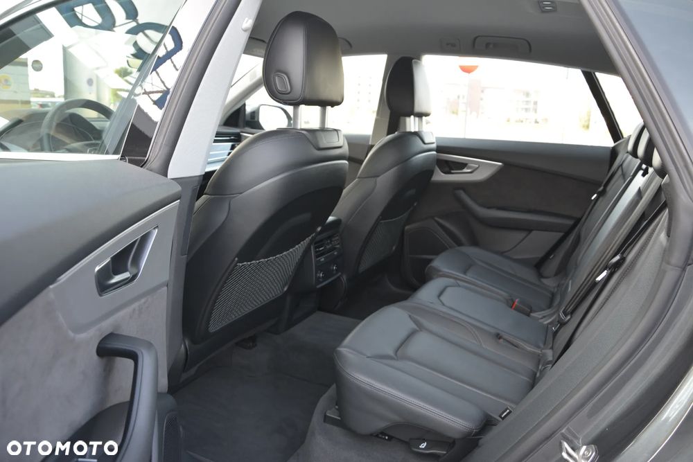 Audi Q8 50 TDI mHEV Quattro Tiptronic - 13