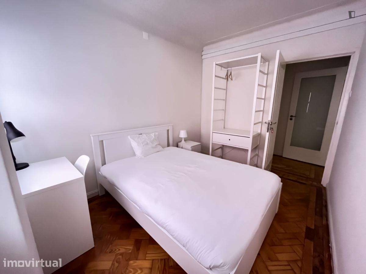 Quarto - localizado em Cedofeita Porto - Grande imagem: 2/29