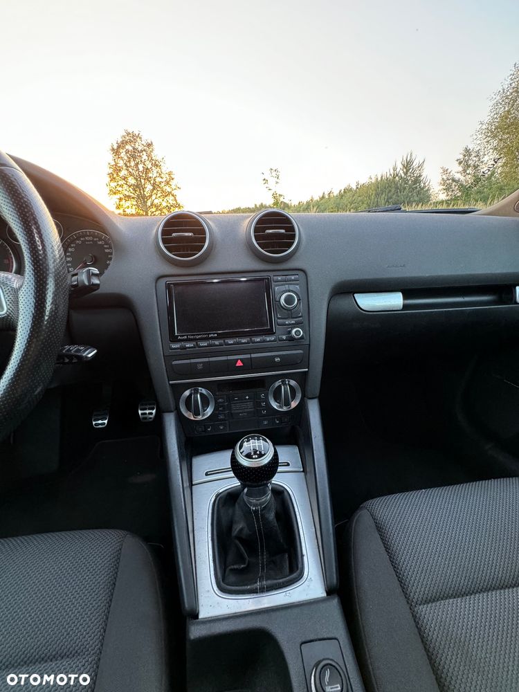 Audi A3 3-drzwiowe 2.0 TDI DPF Ambiente - 16