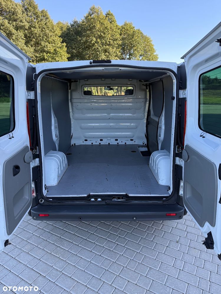Renault Trafic - 26