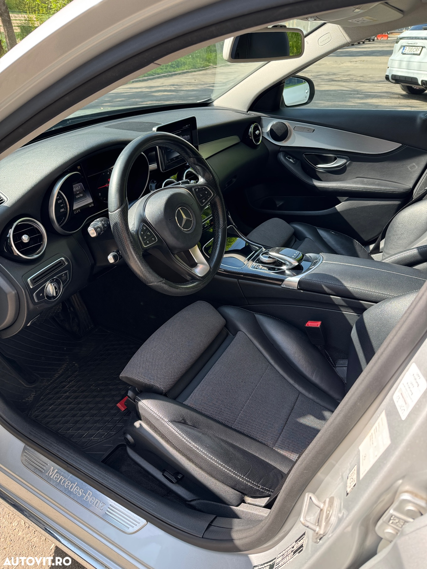 Mercedes-Benz C 220 (BlueTEC) d T 7G-TRONIC Avantgarde - 16