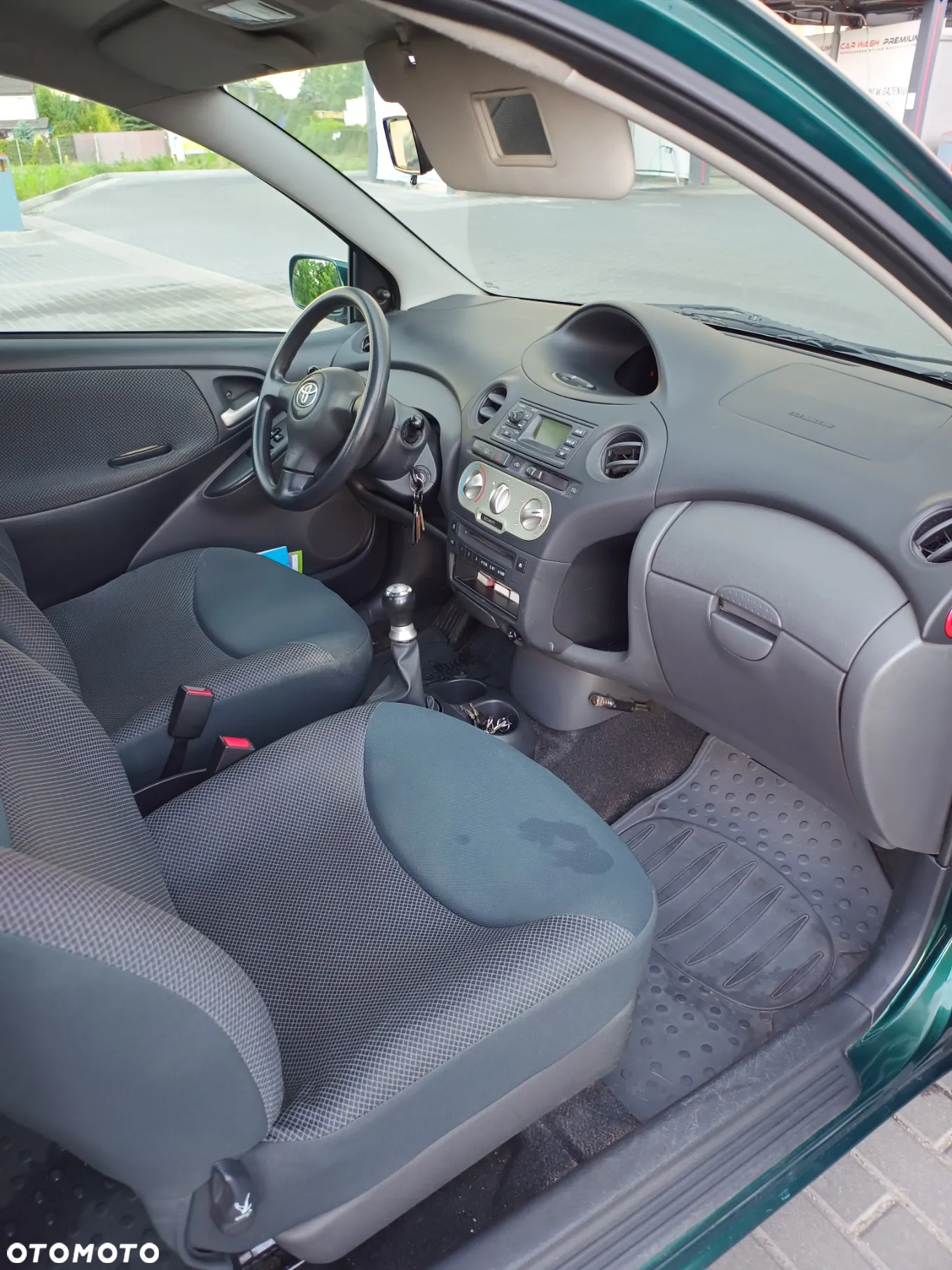 Toyota Yaris - 9