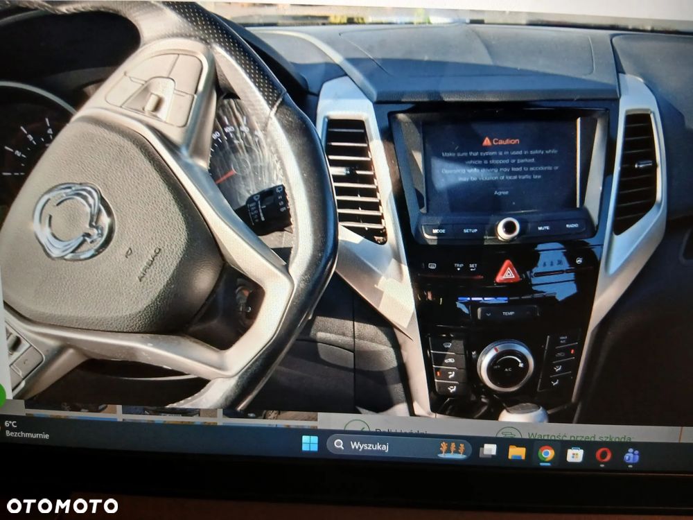 SsangYong/KGM Tivoli - 25