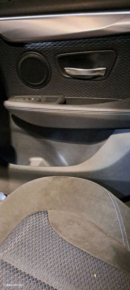 BMW 216 Active Tourer d Pack M - 27