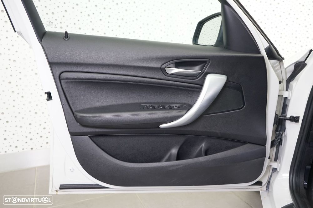 BMW 116 d EfficientDynamics Edition - 17