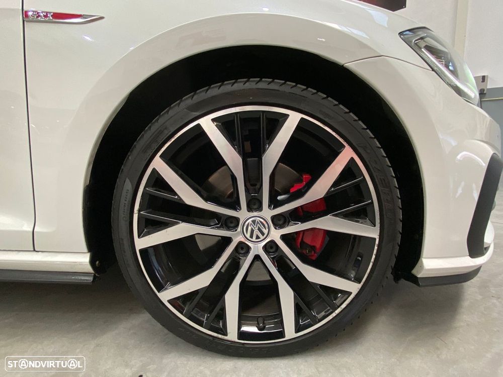 VW Golf - 21
