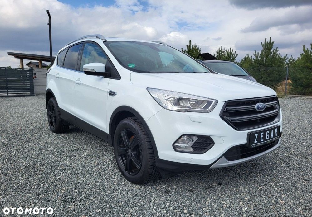 Ford Kuga - 19