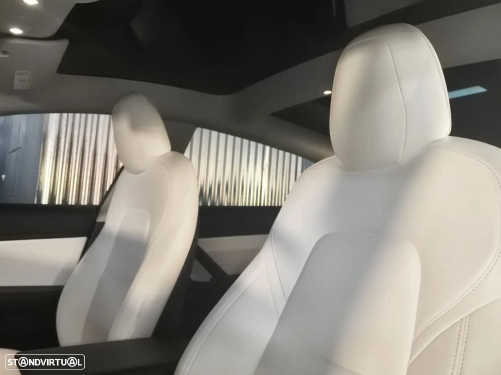 Tesla Model 3 Long Range AWD Dual Motor - 22