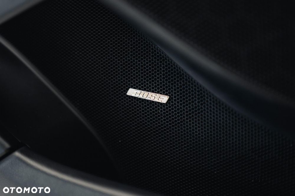 Porsche 718 Cayman - 26