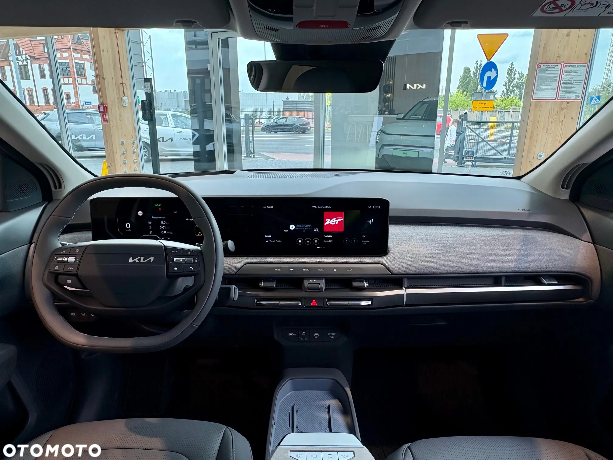 Kia EV3 81.4kWh Business Line - 13