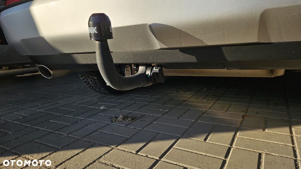 Toyota RAV4 - 8
