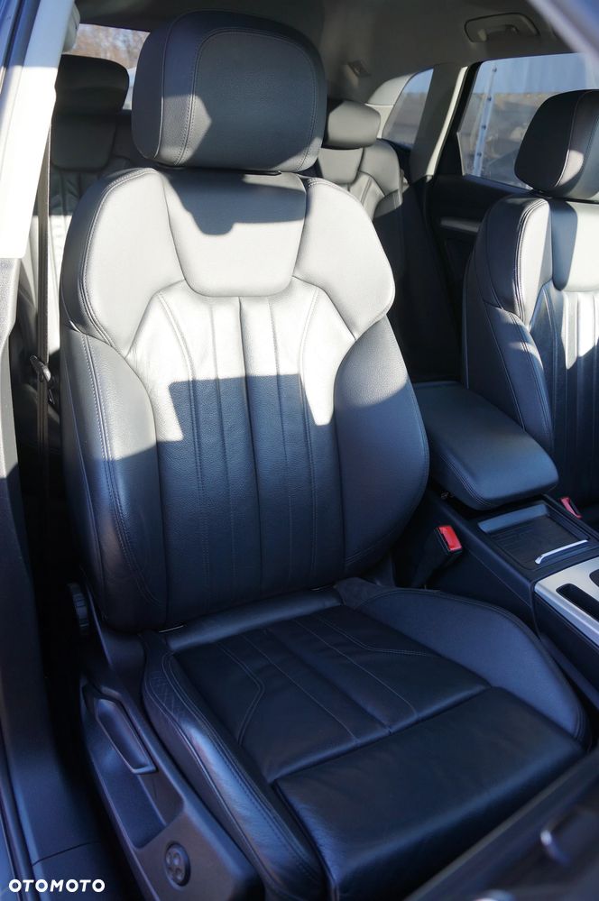 Audi Q5 2.0 TDI Quattro S tronic - 33