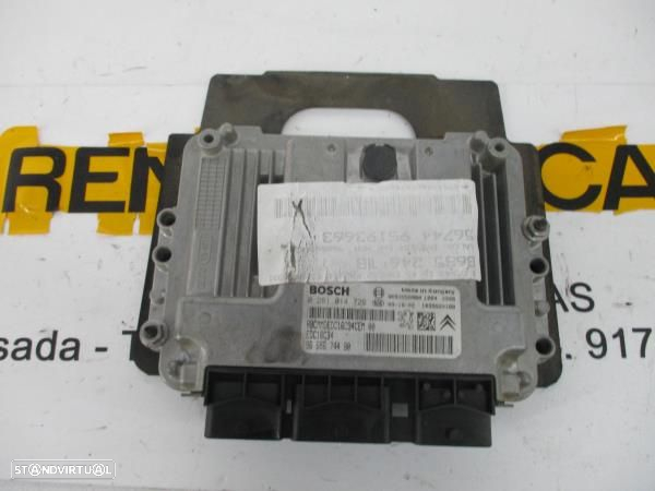 Centralina / Modulo Motor Peugeot 3008 Veículo Multiuso (0U_) - 2