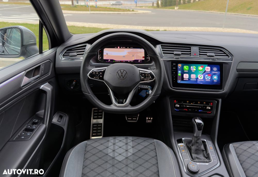 Volkswagen Tiguan 2.0 TDI SCR 4MOTION DSG R-Line - 23